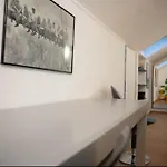 Hulu Lägenhet